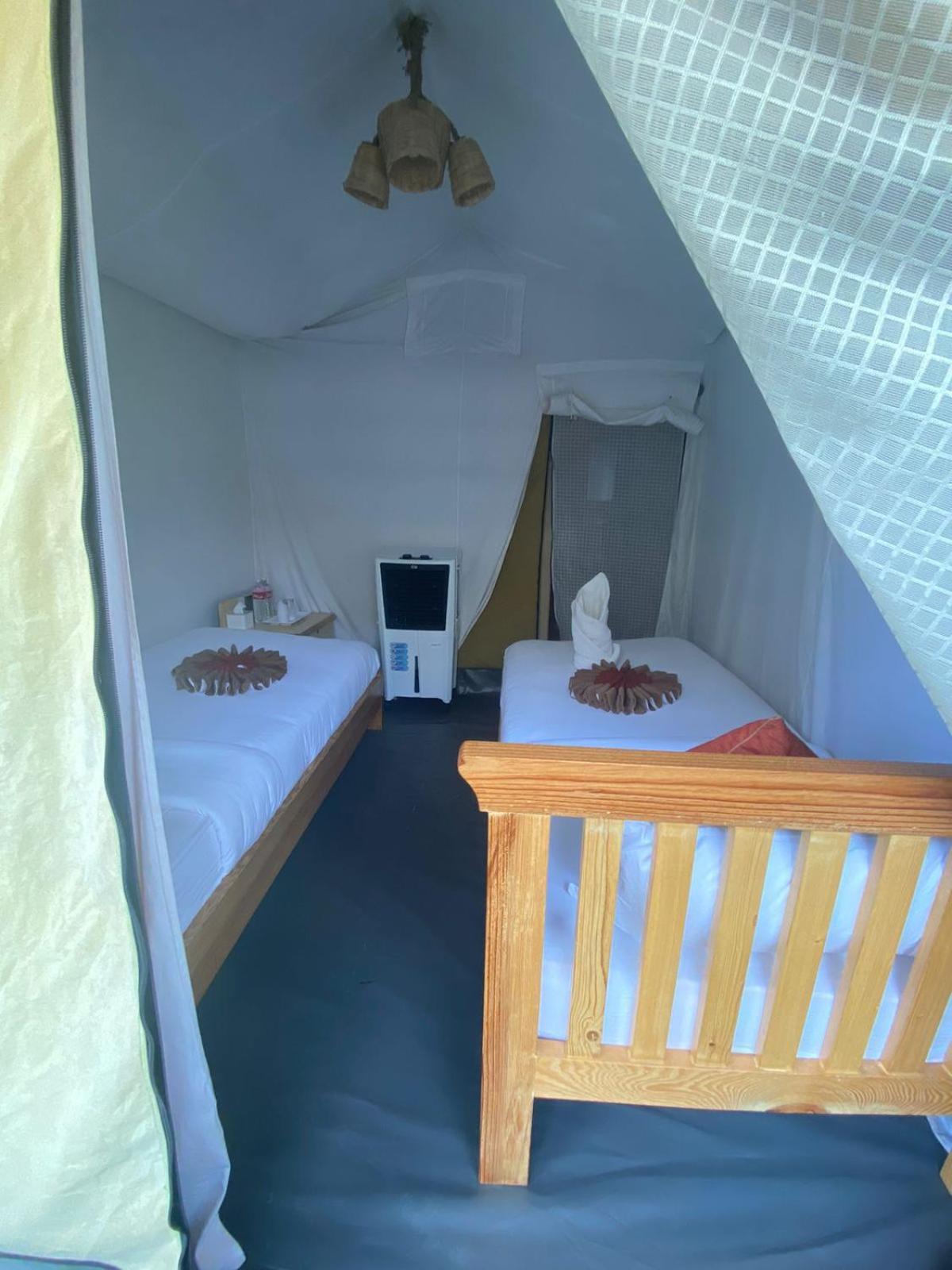 Kalash Parkaze And Tent Inn Похара Стая снимка